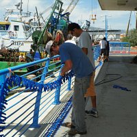 Adding fairing to GeoEel tow cable to reduce noise on the streamer due to cable strumming.