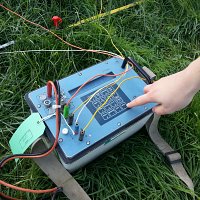 Preforming a simple sounding using the Syscal Junior resistivity meter.