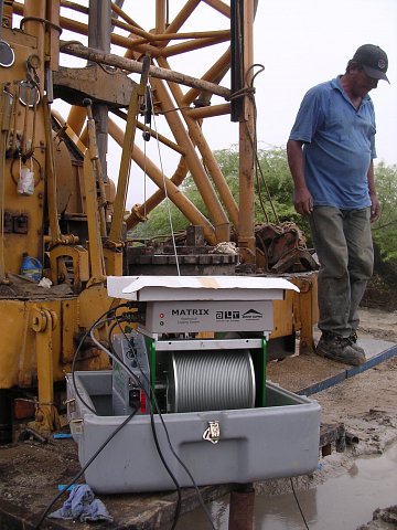 MX Winch deployment off a Drill Rig. Image courtesy of Mount Sopris Instruments.