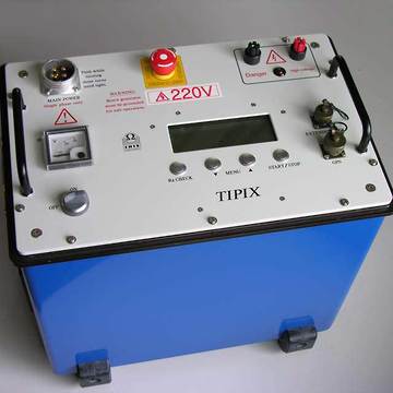 TIPIX Resistivity & Induced Polarisation transmitter. Image courtesy of Iris Instruments